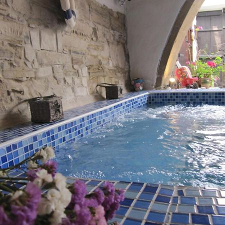 Stratos Artdeco House Hotel กาลาวาซอส ภายนอก รูปภาพ