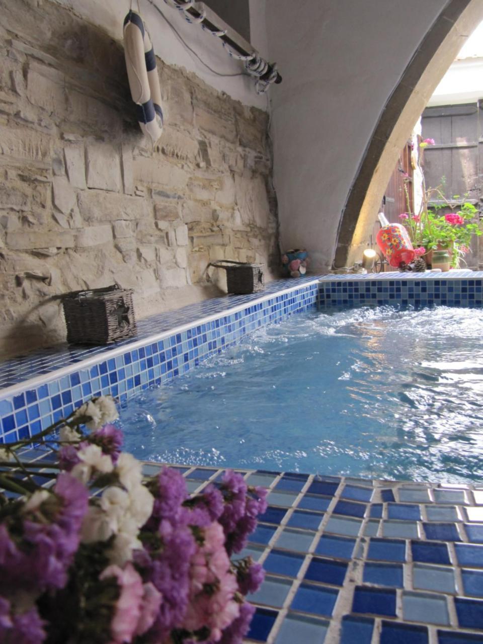 Stratos Artdeco House Hotel กาลาวาซอส ภายนอก รูปภาพ